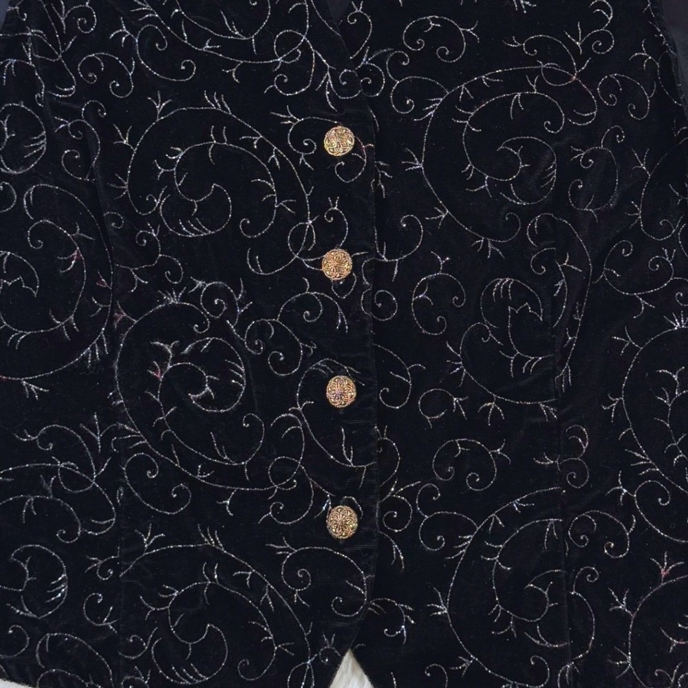 Vintage Petite Impressions Velvet Vest Medium Black Silver Swirls Gold Buttons - Picture 3 of 9